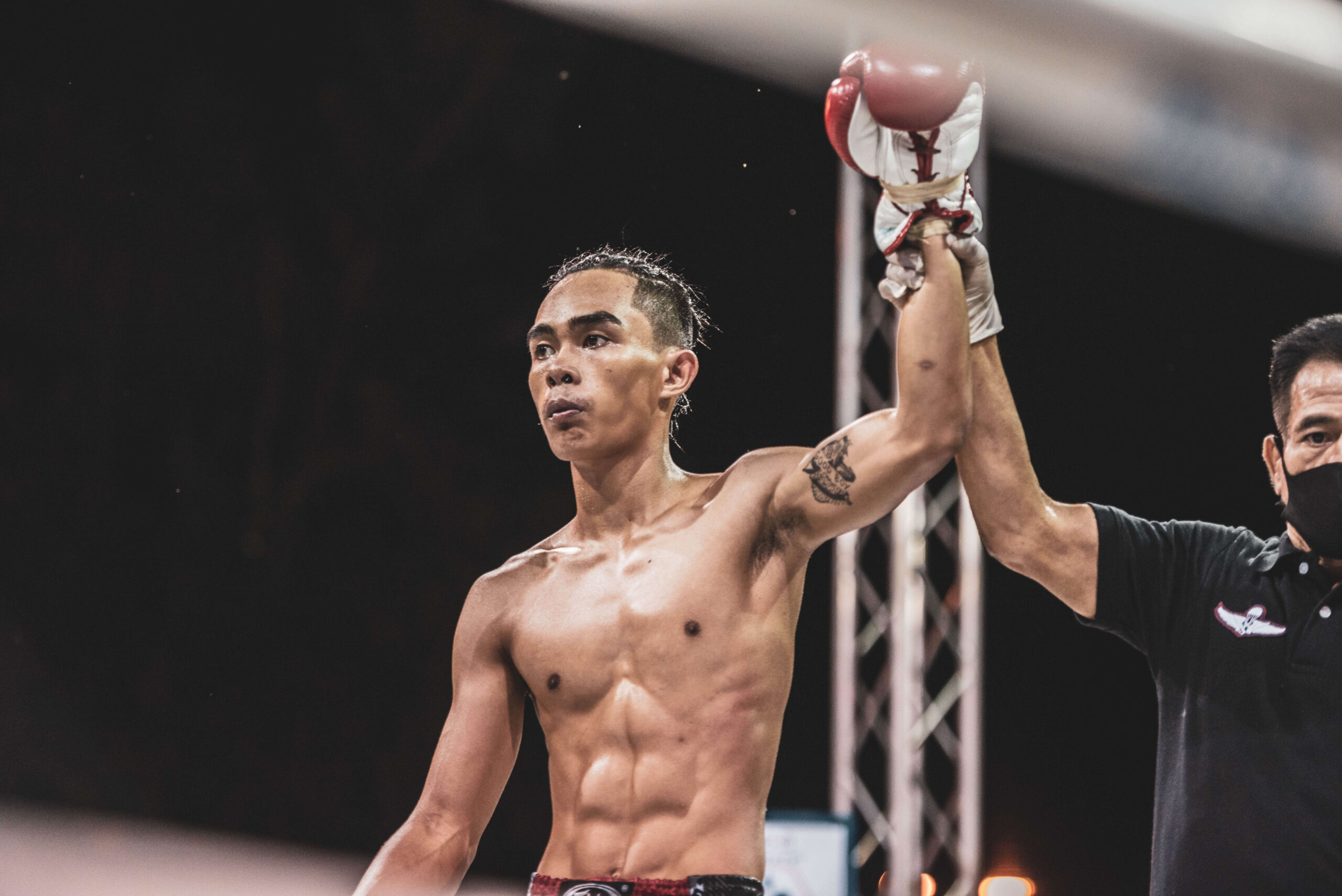 Soda Phonluk: Thai Artist Punches Above with UFC Portraits